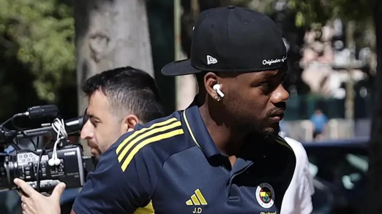 Fenerbahçe’de Flaş Ayrılık! Jhon Duran Fransa Yolcusu: İşte Yeni Takımı