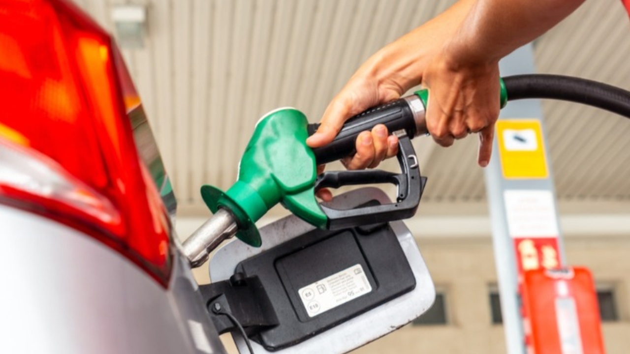 Zam Geliyor! Akaryakıt Tabelaları Bu Gece Yarısı Değişiyor