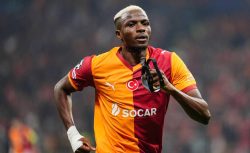 Okan Buruk, Victor Osimhen’in Sahalara Dönüş Tarihini Açıkladı