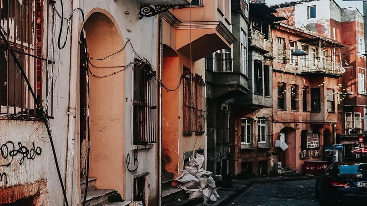 Bir Zamanlar Yoksullukla Anılıyordu: İstanbul’un Bu Semti Şimdi Zenginlerin Gözdesi Oldu